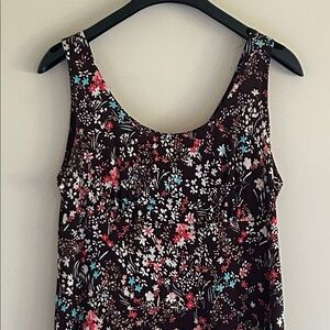 R&K Originals women’s Floral Sleeveless Dress.  Lightweight and summery.